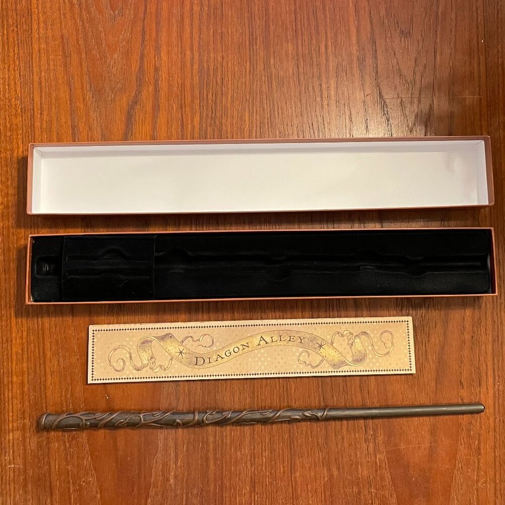 Wand from Ollivander's at the Wizarding World of Harry Potter